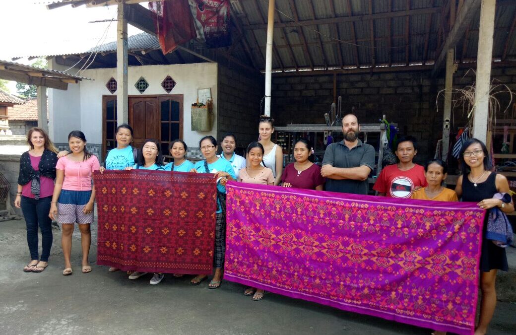 Weaving Training Trip to Sidemen Village