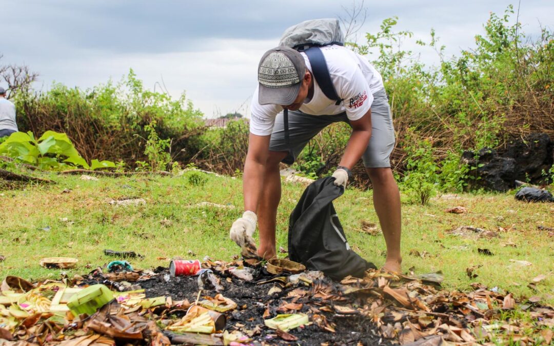 Spread Awareness Through Beach Cleanup For The Future of Bali