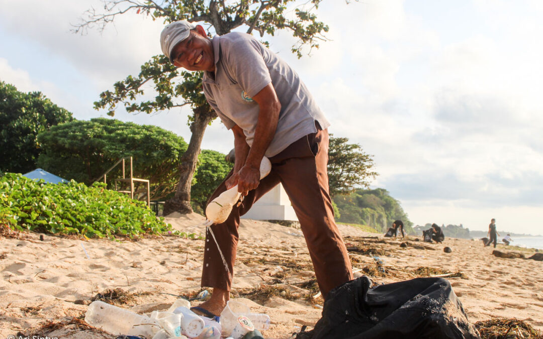 Beach Cleanup at Sawangan Beach: Restoring Beauty and Promoting Environmental Awareness